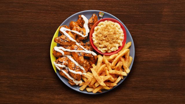 10 Extra Saucy Wings